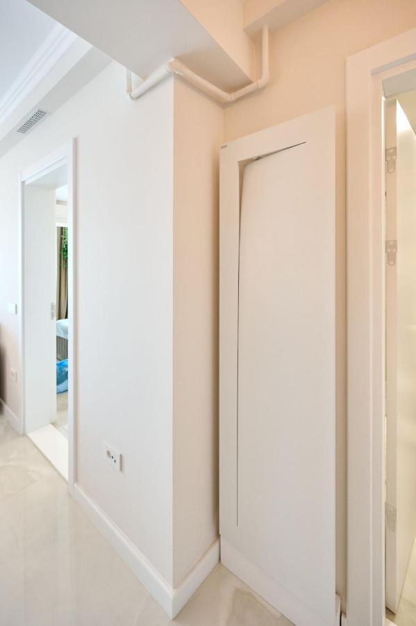 Wave N' Sea Apartment In Infinity Beach Resort - Parking Mamaia Exteriér fotografie