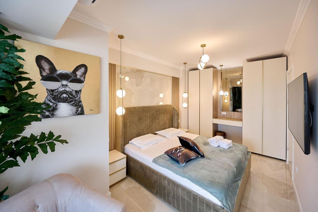 Wave N' Sea Apartment In Infinity Beach Resort - Parking Mamaia Exteriér fotografie