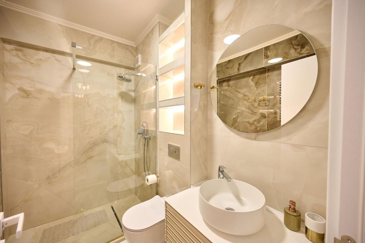 Wave N' Sea Apartment In Infinity Beach Resort - Parking Mamaia Exteriér fotografie